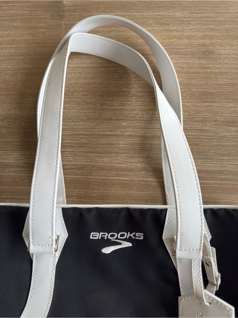 Y2K Brooks Running Tote Bag Black White Bowling Style Duffel Gym Travel Sports - Picture 5 of 13